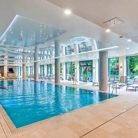 Tukan B101 Nadmorskie Tarasy - Kołobrzeg