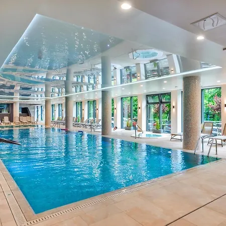 Tukan B101 Nadmorskie Tarasy - *